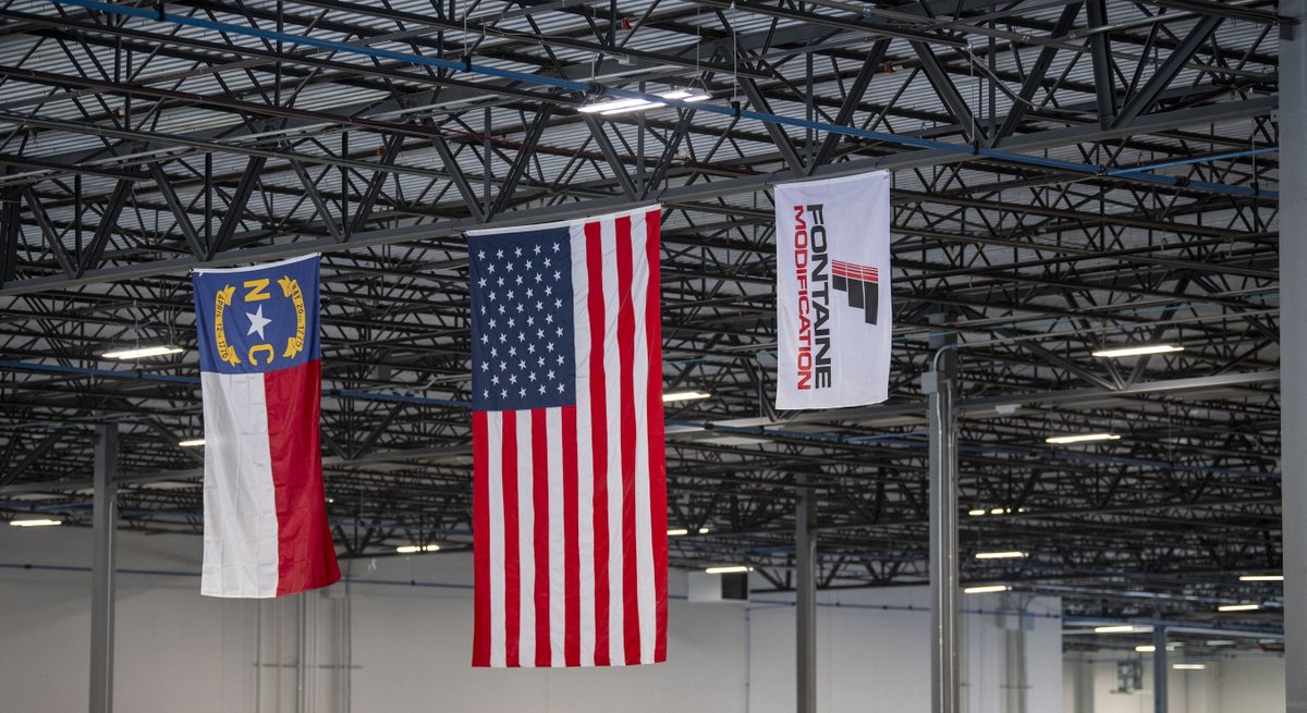 FontaineMod's tweet image. As we approach Memorial Day, we take a moment to honor the courageous men and women who have made the ultimate sacrifice for our country. 🇺🇸
 
Please note: We will be closed on Monday, May 26 in observance of the holiday. We’ll resume normal operations on Tuesday.