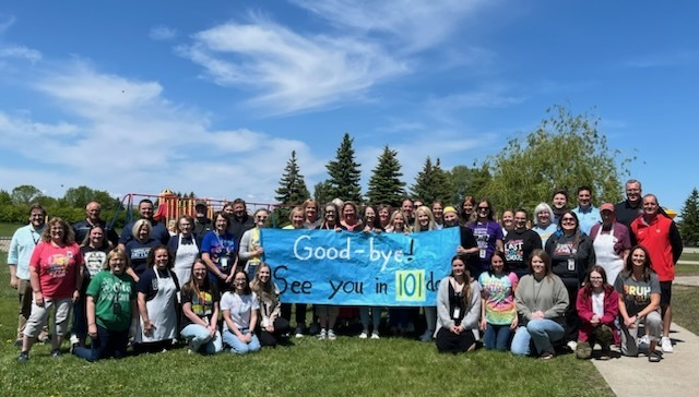 BLSchools's tweet photo. 🎉☀️ The final bell has rung and summer has begun! Our teachers and staff gathered outside with cheers and big smiles as we sent our students off into a well-deserved summer break. Thank you for a fantastic year—see you in the fall! 🌈📚 #LastDayOfSchool #SummerSendoff https://t.co/I6QobtCKO9