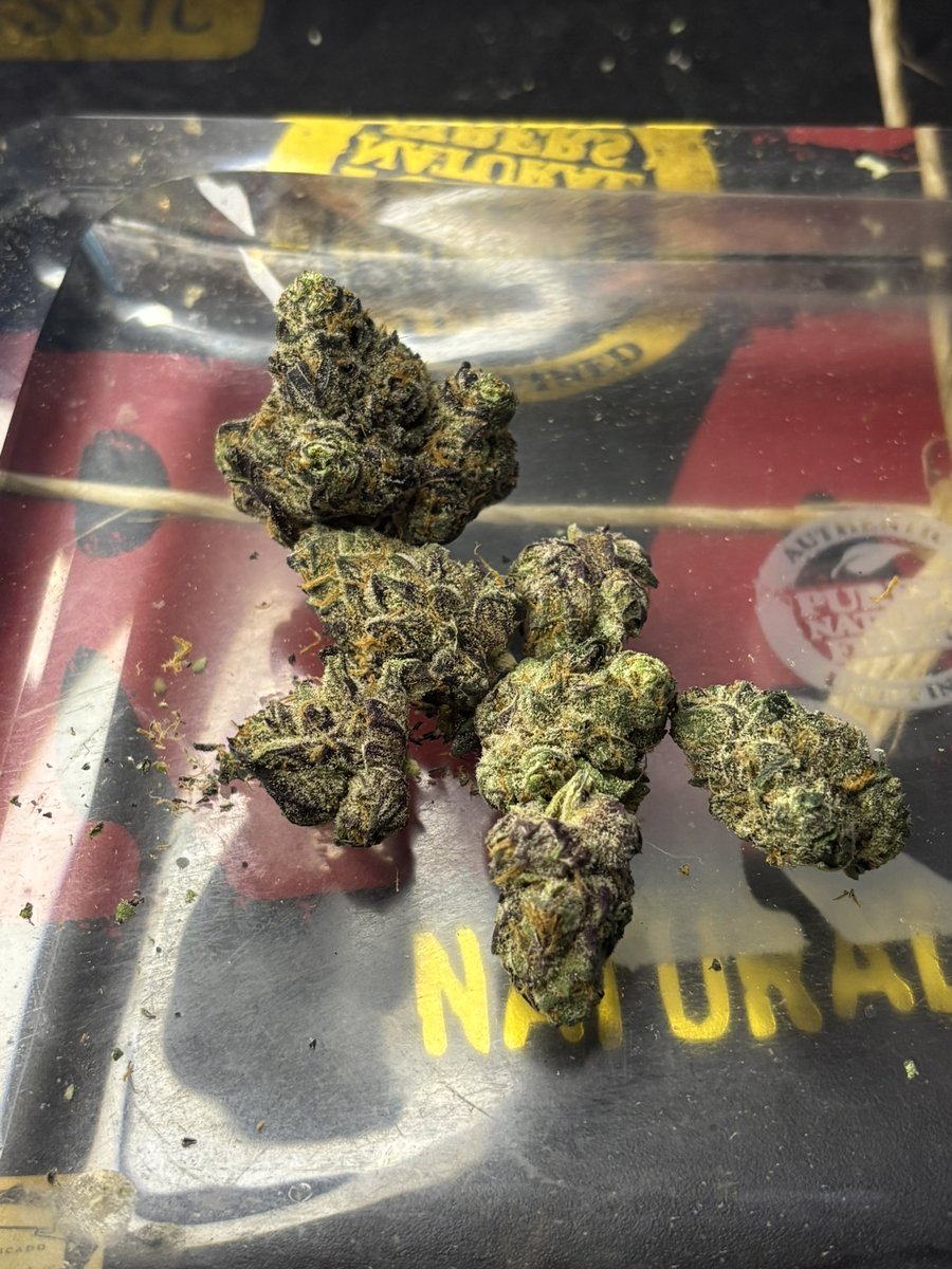 Sweet Maui Onion 🧅 
Organnicraft