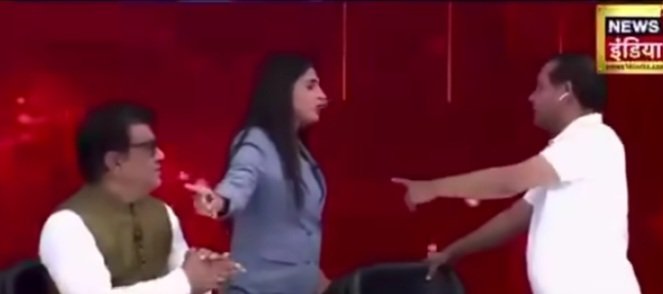 वैसे जिस डिबेट में <a href="/RubikaLiyaquat/">Rubika Liyaquat</a>  हों उसमें भाजपा प्रवक्ता की जरूरत नहीं हैं। वह सब संभाल लेती है। ये पत्रकार नहीं बल्कि भाजपा की पेरोल कर्मचारी की तरह हैं। <a href="/narendramodi/">Narendra Modi</a> जी चिंता मत कीजिये, चुनाव के लिए गरम सिन्दूर बहाते रहिये।
#BJP #Congress #OperationSindoor #garamsindoor