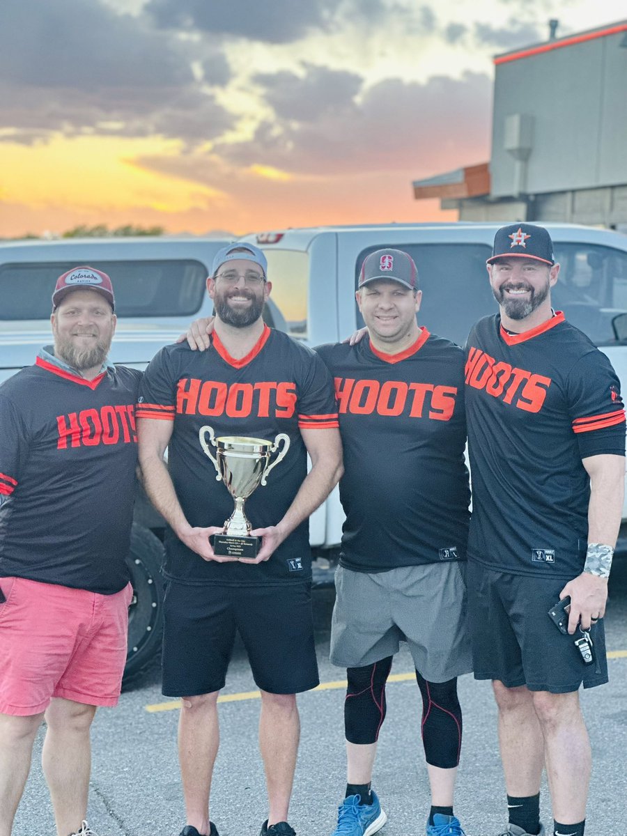 HootersCO's tweet image. Congratulations to the 2025 Spring Softball CityWide Sports Champions: Hooters Softball team! You did a “hoot-tasting” job this season! 🎉