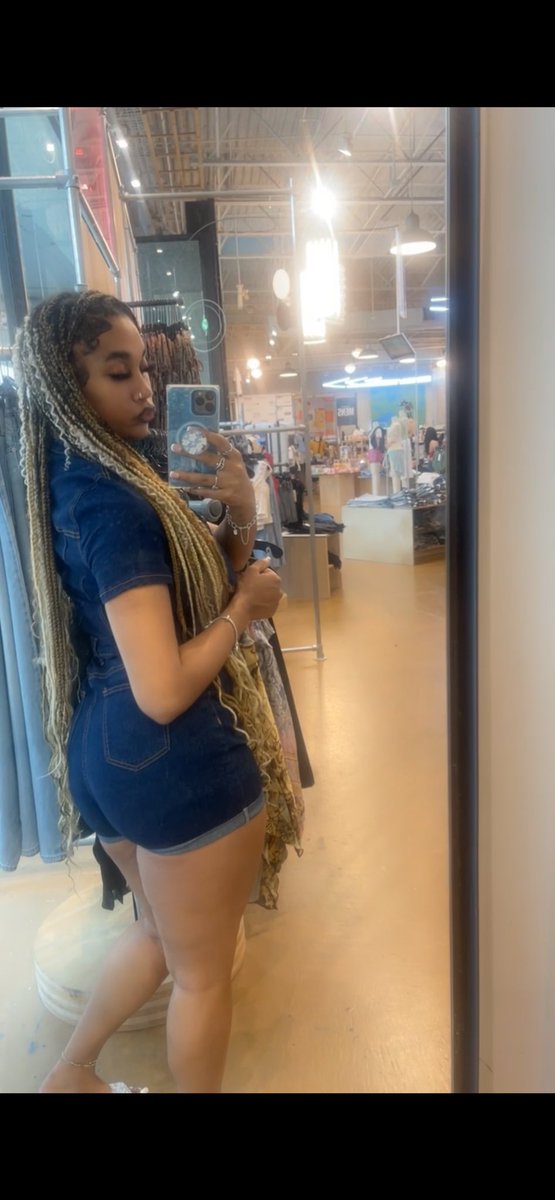 itzznyaaa's tweet image. 💋