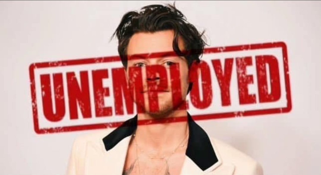 babybunnyrry's tweet image. he's back in rome i'm sick and tired