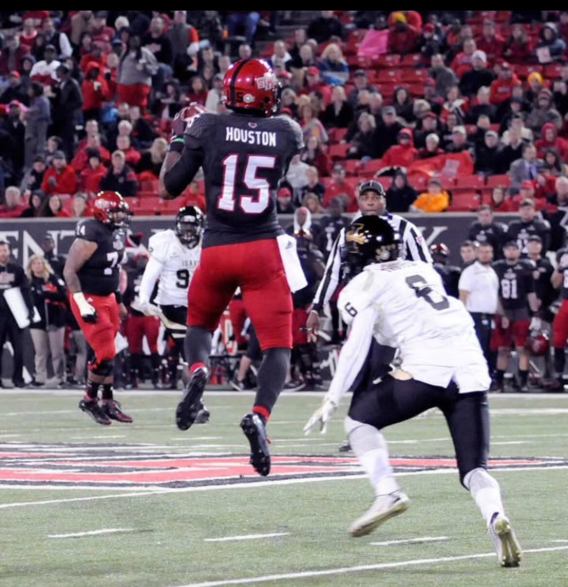 Ricky Washington (@luhrickanti) on Twitter photo After great conversation with <a href="/sirknight95/">⚔️COACH KNIGHT JR ⚔️</a> I’m blessed to receive a offer from <a href="/AStateFB/">Arkansas State Football</a> thanks to my coaches and teammates <a href="/DukestheScoop/">Phillip Dukes</a> <a href="/najehwilk/">Najeh Wilkins</a> <a href="/coachrsigler/">Ron Sigler</a> <a href="/TEwracademy/">Terrence Edwards</a> <a href="/baconnetworkllc/">Bacon Network</a> <a href="/CJacksonPRZ/">Connor Jackson</a> <a href="/TomLoy247/">Tom Loy</a> <a href="/RivalsWardlaw/">Lee Wardlaw</a> <a href="/PaceKnights/">Pace Athletics</a> <a href="/MattDeBary/">Matt DeBary</a> After great conversation with <a href="/sirknight95/">⚔️COACH KNIGHT JR ⚔️</a> I’m blessed to receive a offer from <a href="/AStateFB/">Arkansas State Football</a> thanks to my coaches and teammates <a href="/DukestheScoop/">Phillip Dukes</a> <a href="/najehwilk/">Najeh Wilkins</a> <a href="/coachrsigler/">Ron Sigler</a> <a href="/TEwracademy/">Terrence Edwards</a> <a href="/baconnetworkllc/">Bacon Network</a> <a href="/CJacksonPRZ/">Connor Jackson</a> <a href="/TomLoy247/">Tom Loy</a> <a href="/RivalsWardlaw/">Lee Wardlaw</a> <a href="/PaceKnights/">Pace Athletics</a> <a href="/MattDeBary/">Matt DeBary</a>