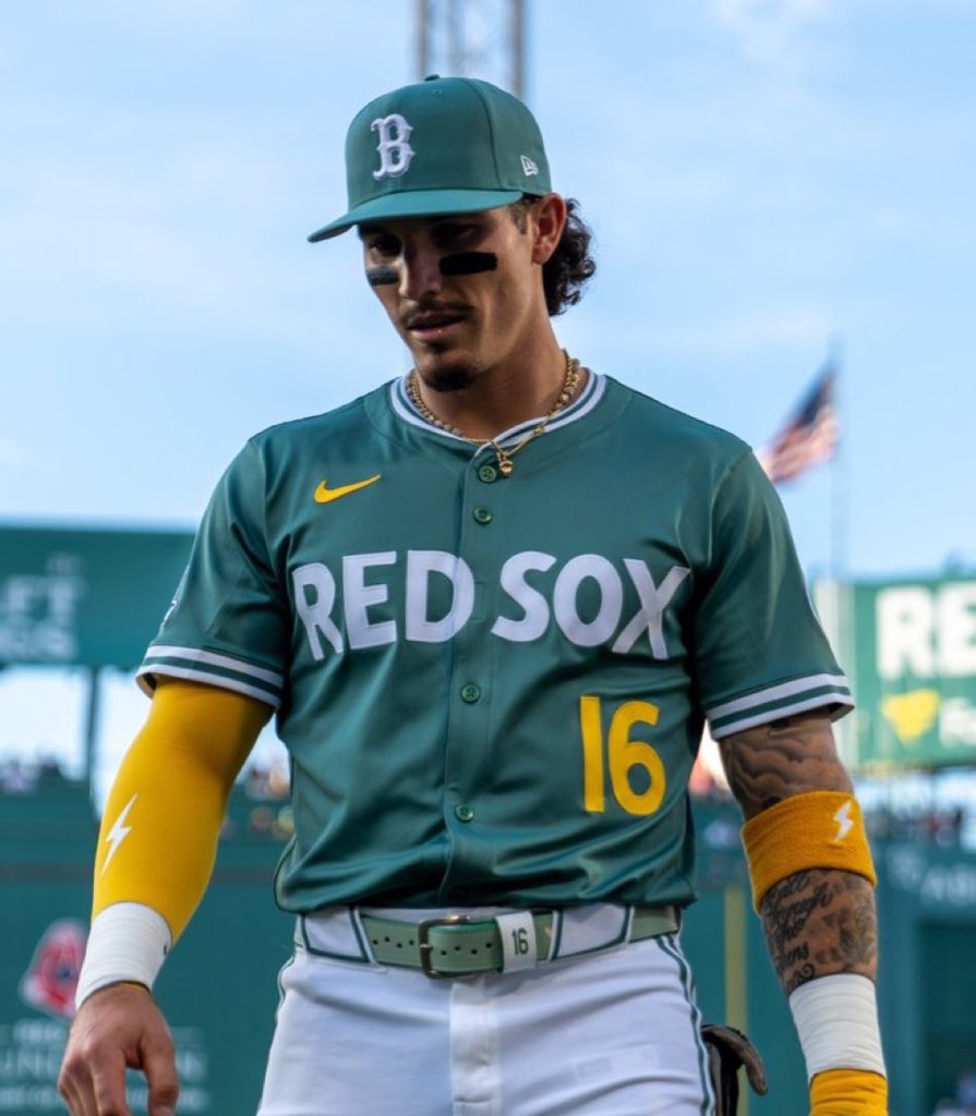 remartin_34's tweet image. WHO ELSE BUT JARREN DURAN AND RAFAEL DEVERS?!?!?! 🔥💣💪🏼

JARREN DURAN WITH THE GO AHEAD SINGLE, RAFAEL DEVERS WITH THE 3 RUN JOHNSON!!! 

WHAT WOULD THE RED SOX DO WITHOUT THESE MEN?! 

Red Sox lead 6-2 in the Bottom 6th. 

#TheBeginning 
#TheEnd 
#TheEngine