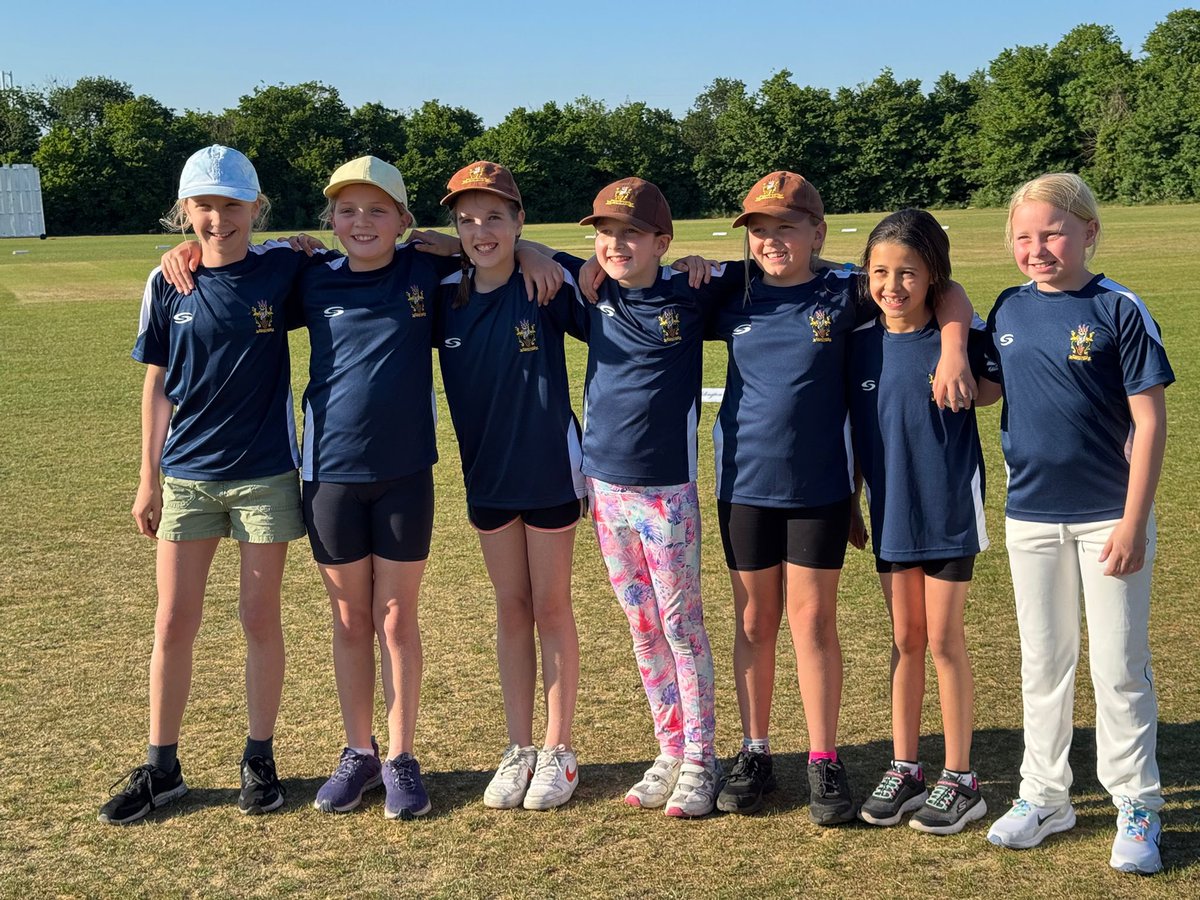 MitchamCC's tweet image. Great start to the season for Mitcham CC juniors. Five teams have played already including our first ever junior girls team.  Good wins this week for under14s, under12s and under10s 👍🏻🏏