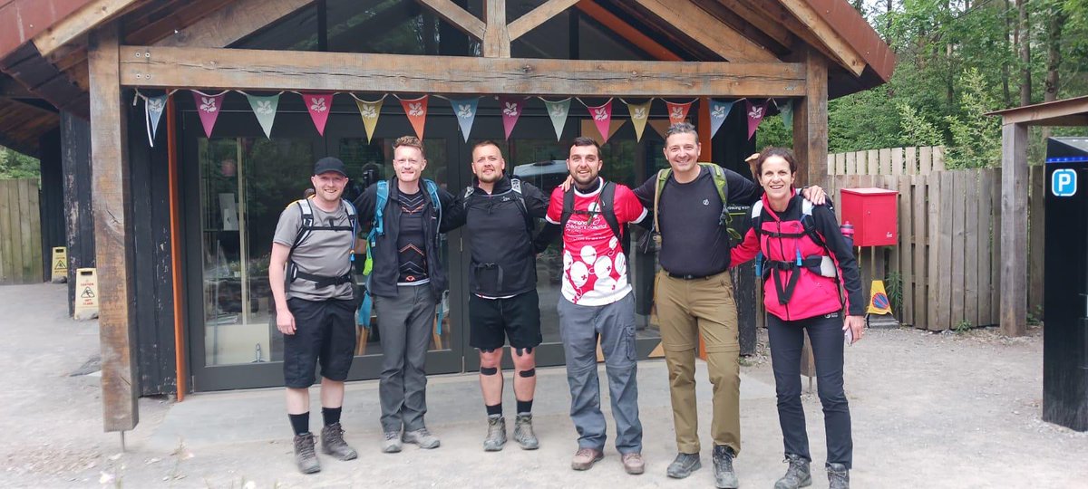 MatrixAcademyT's tweet image. 🌄 Next up: Scafell Pike!
Traffic hasn't been kind but we've finally made it! The team has just kicked off the second climb in the Lake District 💪
The legs are feeling it but the motivation is STRONG 💯