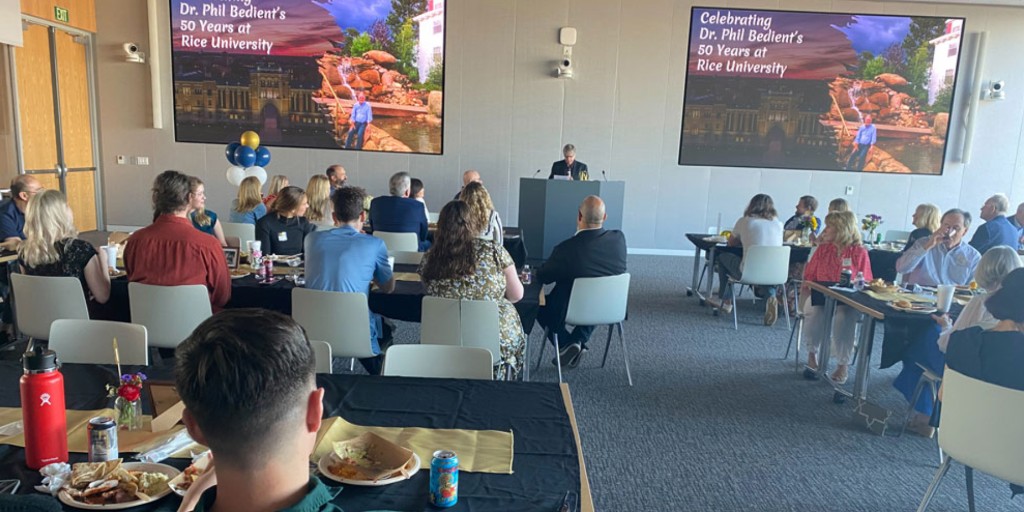RiceCEVE's tweet image. 🎉 Celebrating Dr. Philip Bedient's incredible 50-year journey at @RiceUniversity!
👏 Join us in congratulating Dr. Bedient on this remarkable milestone: cee.rice.edu/news/philip-be…