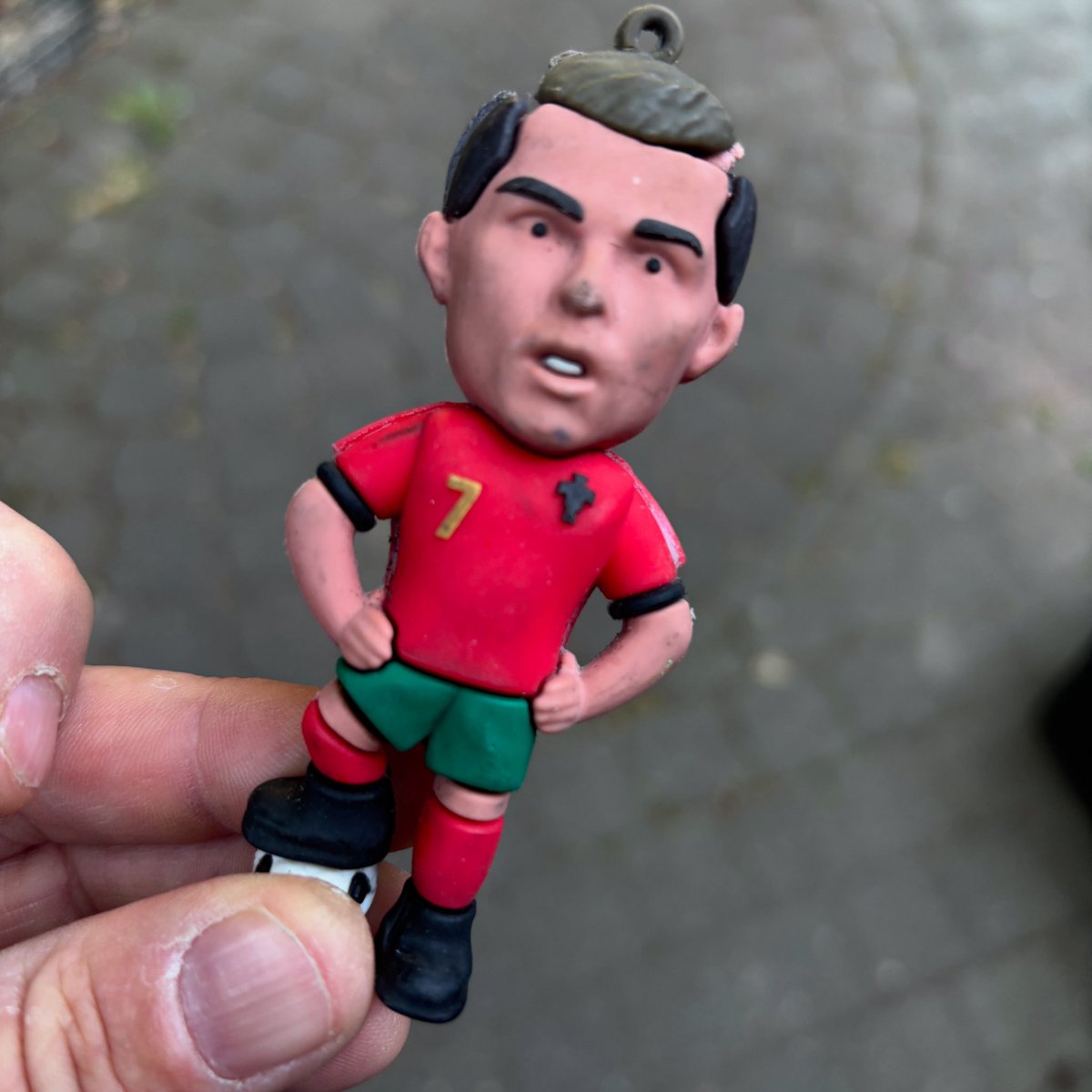 Zwerfinator (@zwerfinator) on Twitter photo #zwerfie van de week. SUUUUUUU!!!
#Ronaldo #christianoronaldo #zwerfie van de week. SUUUUUUU!!!
#Ronaldo #christianoronaldo
