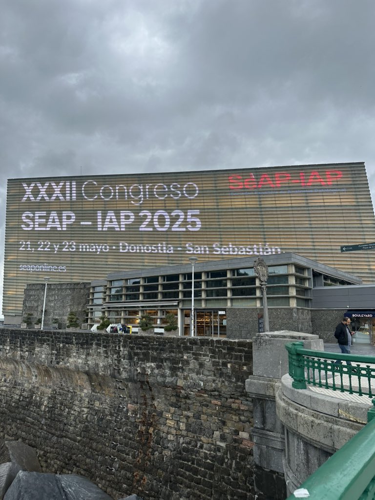AMColinoG's tweet photo. Un placer asistir como cada año #SEAP2025SS https://t.co/FcbChfS48w