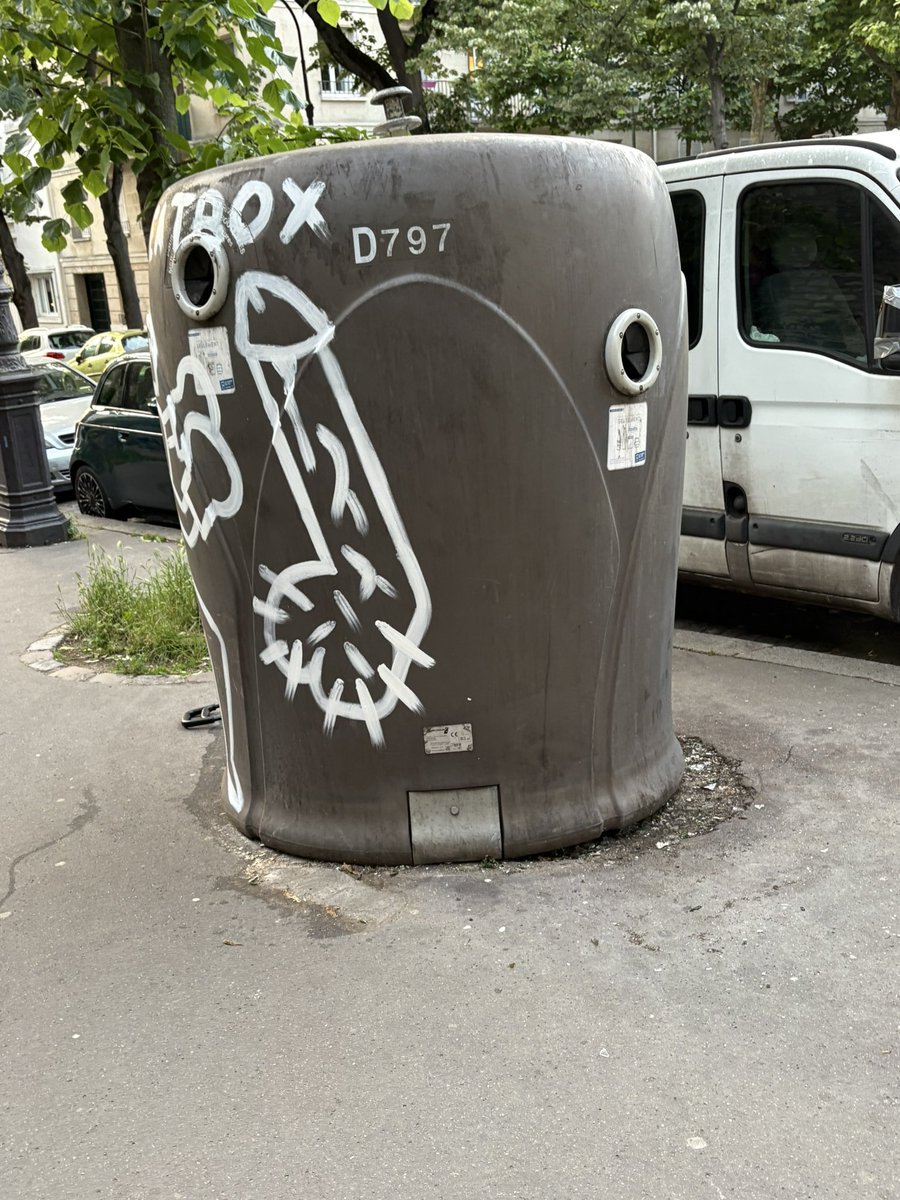 calphilippe's tweet image. Un nouvel artiste #Junot
@audmr 
@fredbadina