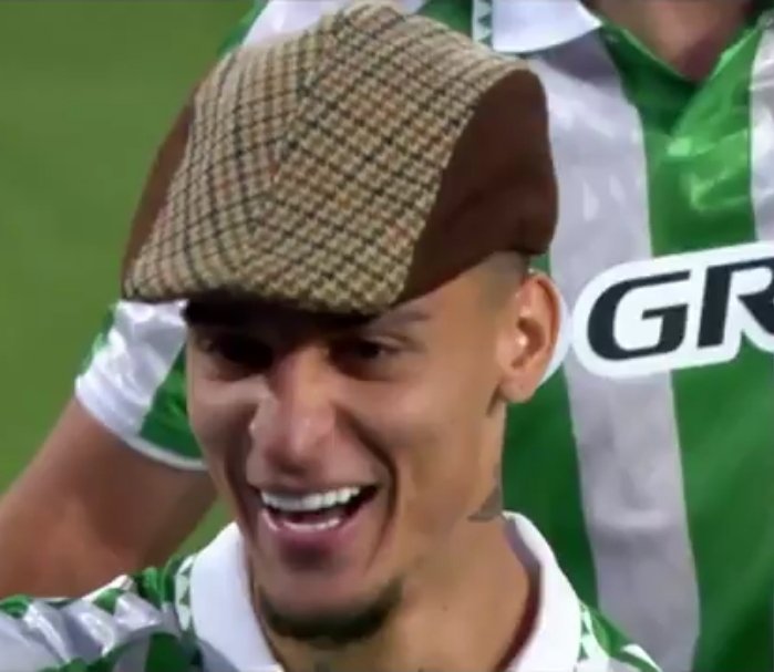 Antonio sale con Triana pal Rocio #fijarzebien