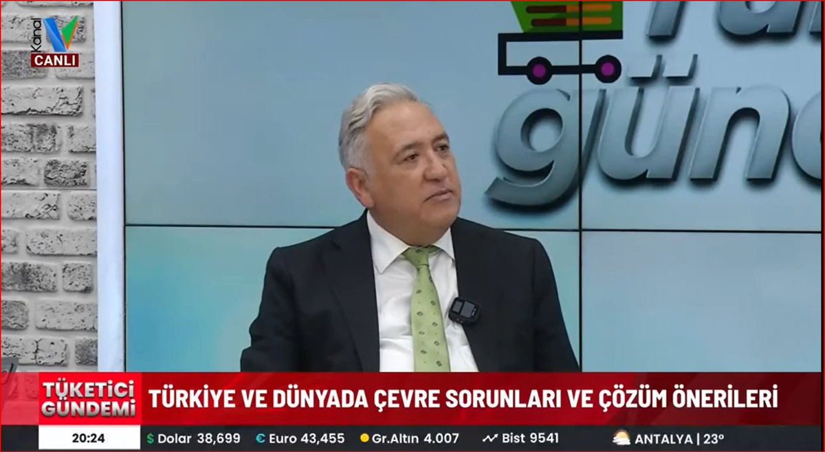 Trump, iklim değişikliği anlaşmasından neden çekildi? Bir de uzmanından dinleyin... youtube.com/watch?v=KF6Q83… 
<a href="/aydinagaoglu/">Aydın Ağaoğlu (DM KAPALI)</a> <a href="/avibrahimgullu/">Av. İbrahim Güllü</a> <a href="/zafermuratt/">Zafer Murat Çetintaş</a> <a href="/CemAruv/">Cem Arüv</a> <a href="/erantapan/">Eran Tapan</a> <a href="/TuketiciBasvuru/">Tüketici Başvuru Merkezi</a> <a href="/cehayder/">Çevre ve Hayvan Dostları</a> <a href="/cevrekonseyi/">İstanbulÇevreKonseyi</a> #sondakika <a href="/betulgulbahar88/">Betul Gulbahar</a>