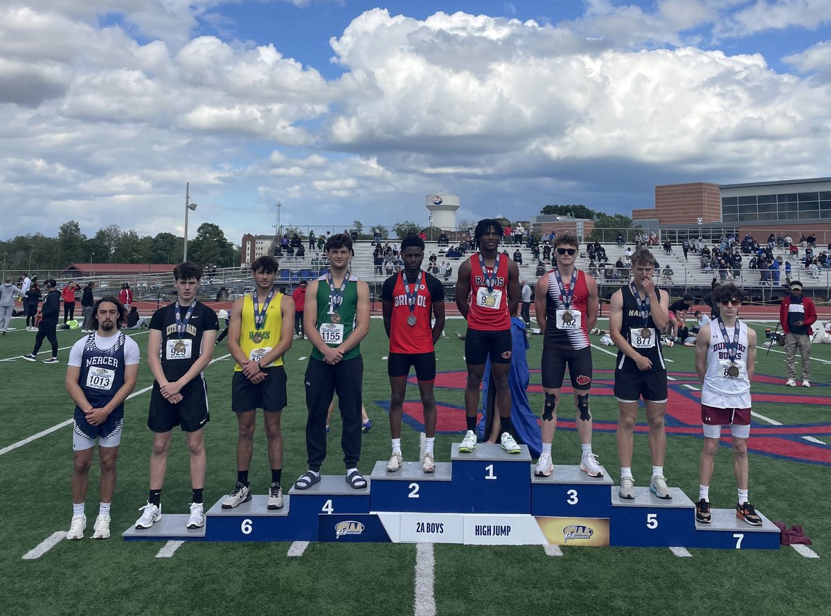 2️⃣0️⃣2️⃣5️⃣PIAA Track &amp; Field Boys High Jump AA Champion

🥇John Jablunovsky- Ligonier Valley
📊6-6

#PIAATRACK