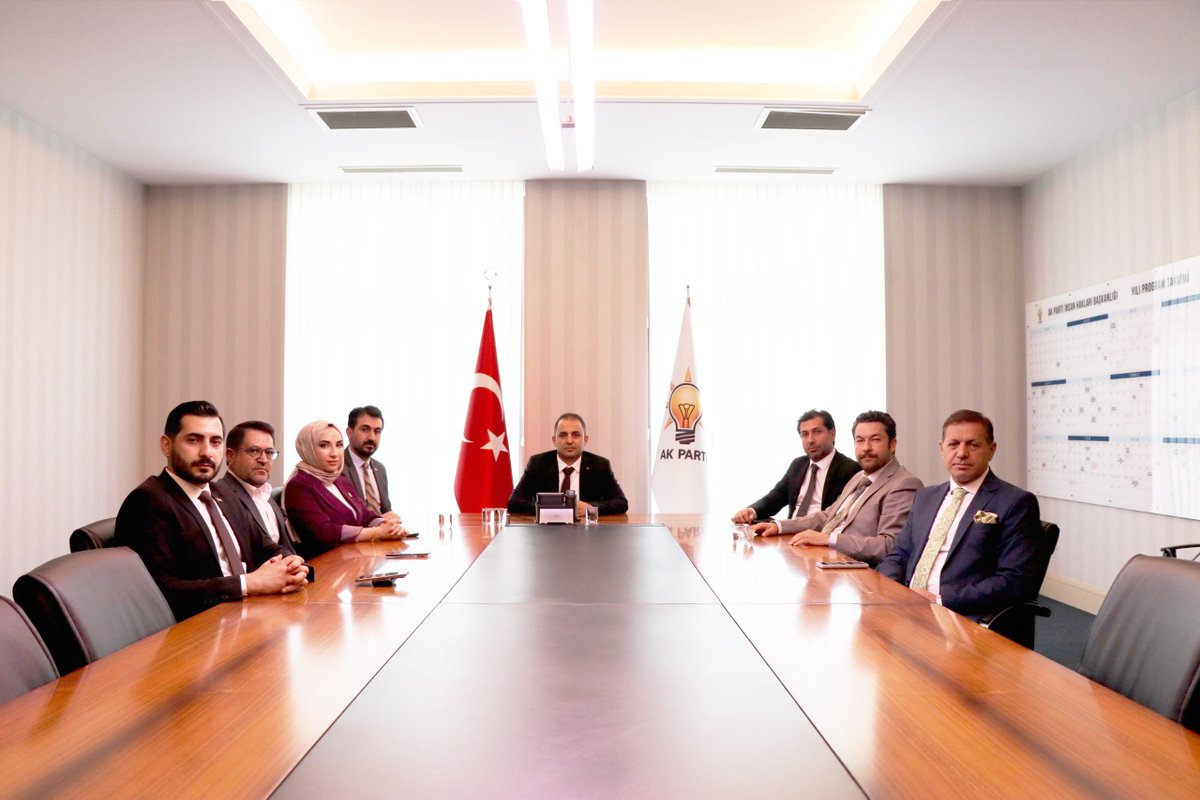Harun Çelik (@haruncelik1985) on Twitter photo AK Parti Çankaya İlçe Başkanımız <a href="/KaradumanBaran/">Muhammed Baran KARADUMAN</a> ve <a href="/akcankaya/">AK PARTİ ÇANKAYA İLÇE BAŞKANLIĞI</a> İlçe Teşkilatımızın değerli yönetim kurulu üyelerini Genel Merkezimizde ağırladık.
Nazik ziyaretleri için kendilerine teşekkür ediyorum.
Her bir teşkilat mensubumuz, bu kutlu davanın taşıyıcı sütunudur.
AK AK Parti Çankaya İlçe Başkanımız <a href="/KaradumanBaran/">Muhammed Baran KARADUMAN</a> ve <a href="/akcankaya/">AK PARTİ ÇANKAYA İLÇE BAŞKANLIĞI</a> İlçe Teşkilatımızın değerli yönetim kurulu üyelerini Genel Merkezimizde ağırladık.
Nazik ziyaretleri için kendilerine teşekkür ediyorum.
Her bir teşkilat mensubumuz, bu kutlu davanın taşıyıcı sütunudur.
AK