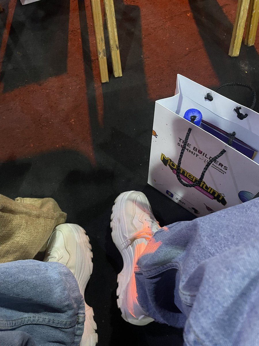 AikuOkela's tweet image. #Momentum #Builderssummit #foundersconnect