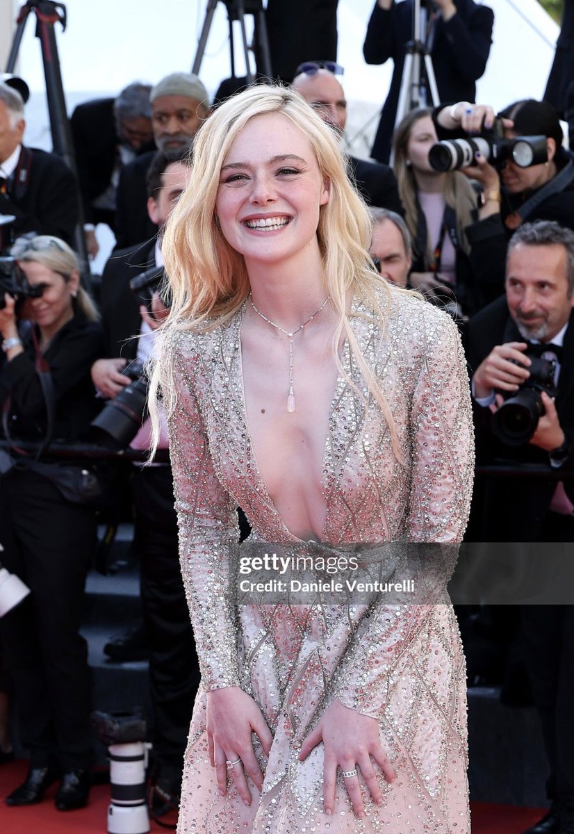 Elle Fanning is radiating so much joy at Cannes 😭❤️