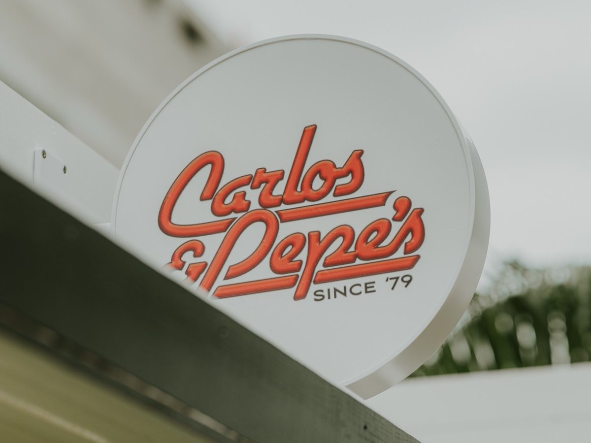 One pass. All the flavor!🍔🔥 Join us TOMORROW May 24th, for Taste of the Wharf feat. a $30 tasting pass that includes 1 featured item from each food vendor, 1 specialty cocktail, &amp; a voting token to choose your favorite bite.😋

👉 Tickets available at wharfftl.com