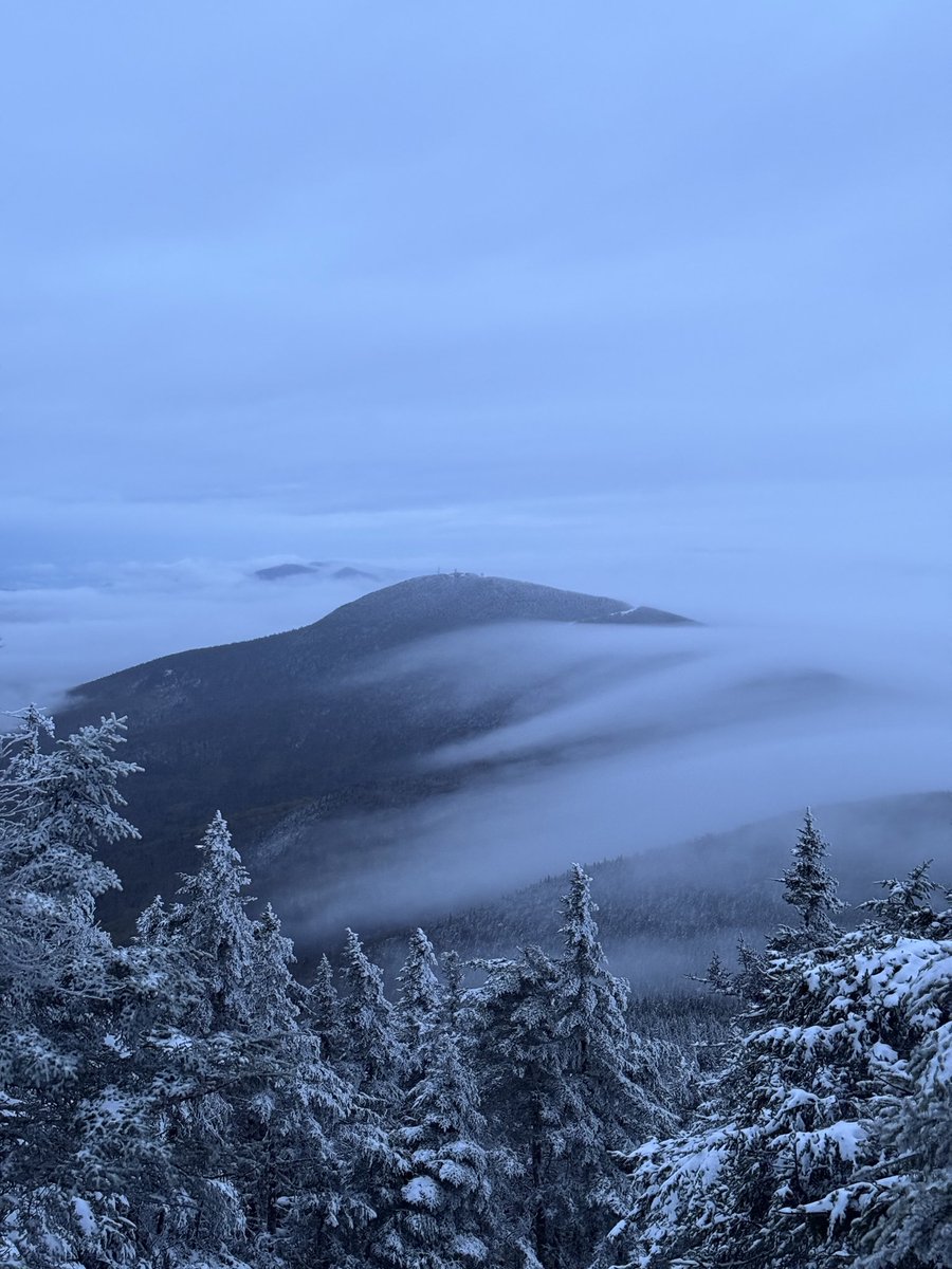 labry_de's tweet image. New England isn’t a real place lol

Taken today in Killington VT