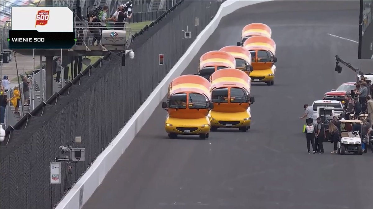 ev1dentLEE's tweet photo. Absolutely electric finish in the #Wienie500 !!!!! https://t.co/nObNRsHt65