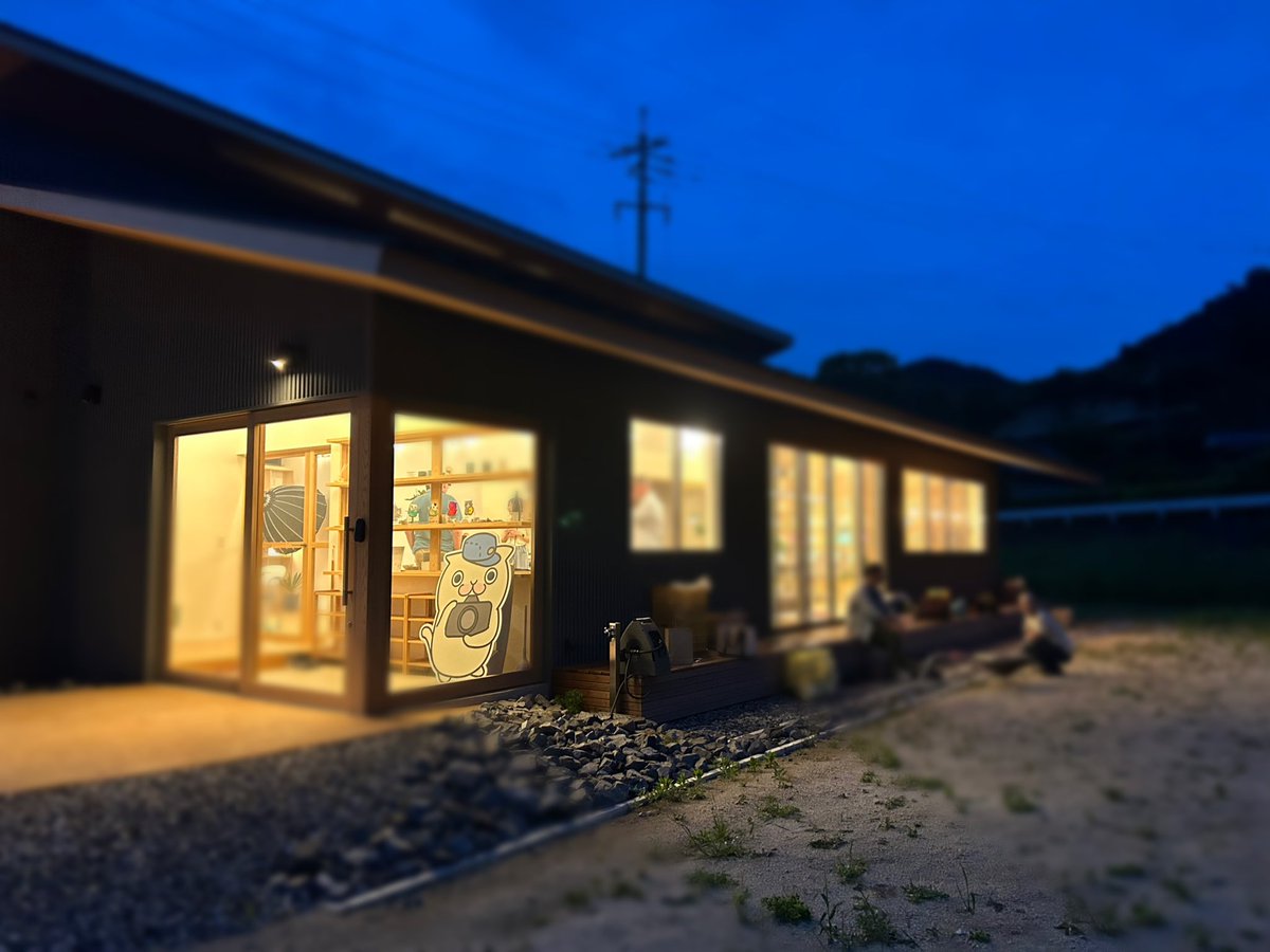 【目標ひとつ達成🙌】

／
#LLACハウス でBBQしたい❣️
＼

が叶いました👏😻2025.05.23

小野ファームさん<a href="/OnoFarmtomato/">HRO@Ono farm</a> の
ミニトマト🍅
生でも、火を通してもあまくて
パクパクが止まりませんでした😋

Thank you very much for the wonderful experience.

#LLAC