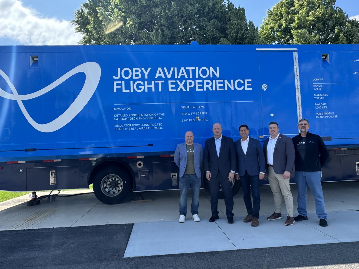 This morning, <a href="/JobsOhio/">JobsOhio</a> and <a href="/jobyaviation/">Joby Aviation</a> had the honor of hosting <a href="/USAmbNATO/">U.S. Ambassador to NATO</a> <a href="/MattWhitaker46/">Matt Whitaker 🇺🇸</a> at Joby’s cutting-edge flight simulator facility. 

The discussion centered on Joby’s growing investment in Ohio and the transformative impact of advanced air mobility (AAM) on both our