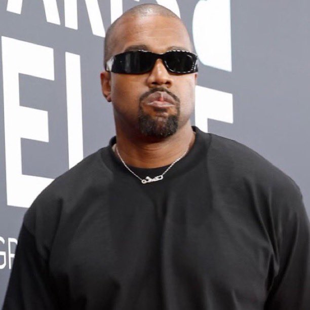 Wurrco's tweet photo. Ye, fka Kanye West seemingly disses Travis Scott in a recent tweet 💔 https://t.co/upFldvQ6sj