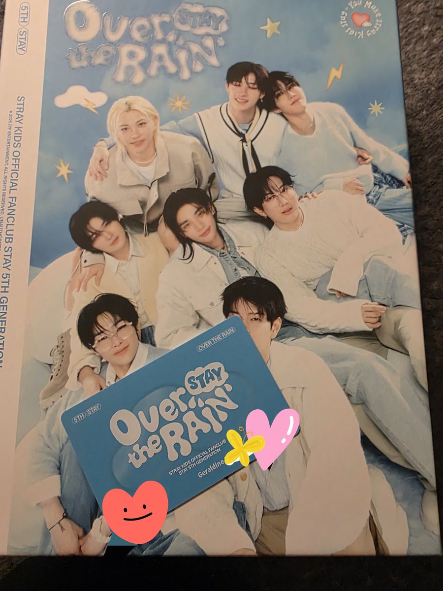 geraldined0103's tweet image. I finally received my SKZ membership kit
☺️ took forever to arrive!
#OverTheRain #StrayKids #FanclubKit
#Stay