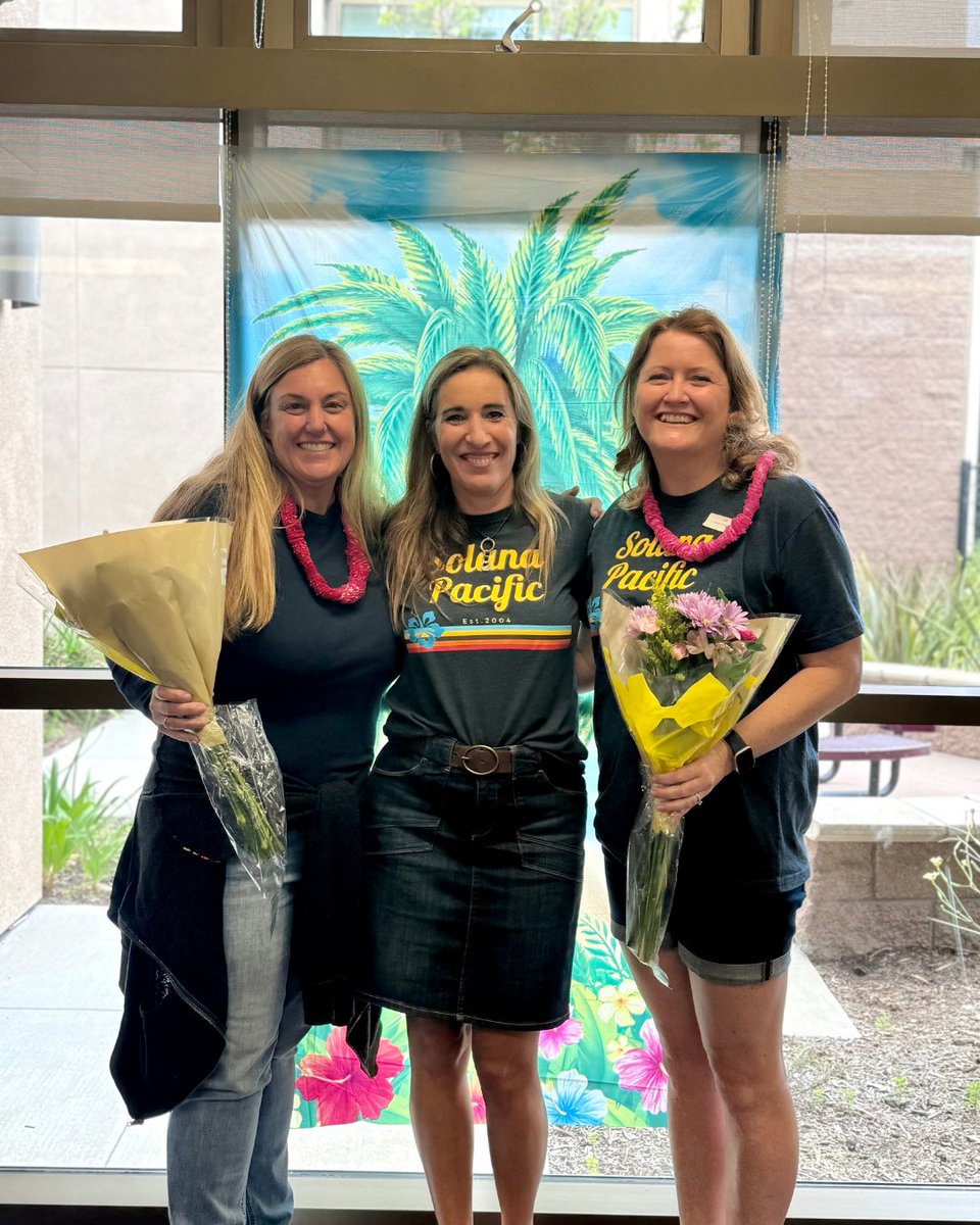 SolanaBeachSD's tweet image. Solana Pacific  hosted a Volunteer Breakfast to honor the incredible individuals who gave their time and energy throughout the year. Students wrote thoughtful notes, &amp;amp; 6th graders created a touching video message to show their appreciation. #SBSD #SolanaPacific