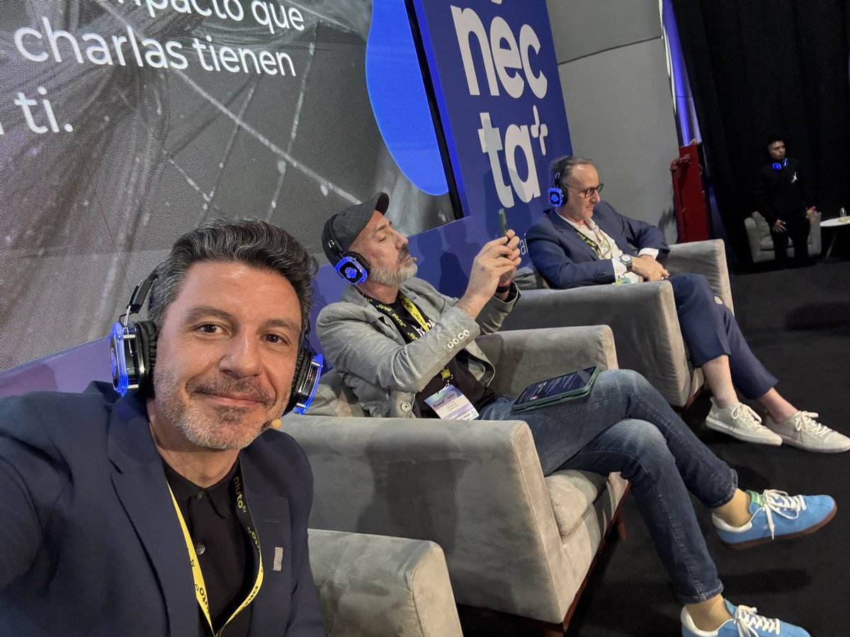 Fue un placer hablar de liderazgo en el sector en tiempos de la IA dentro de <a href="/IABMexico/">IAB México</a> Conecta. Más que nunca se pone de manifiesto la importancia del pensamiento crítico y la capacidad de evolucionar profesionalmente en nuestro sector