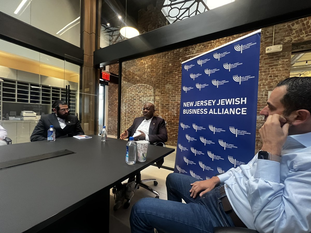 Paramount Assets tweet media