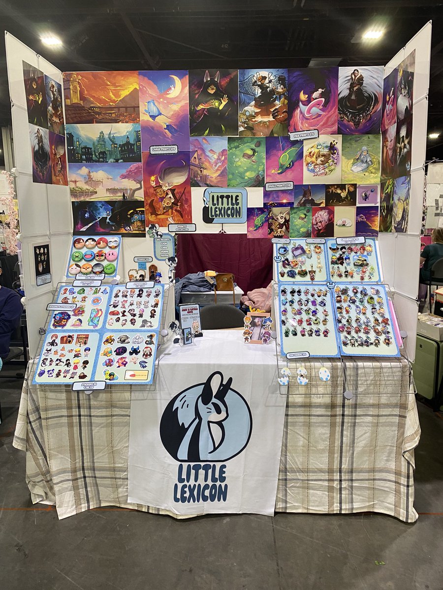 lextheglider's tweet image. Setup at Momocon this weekend 🥰