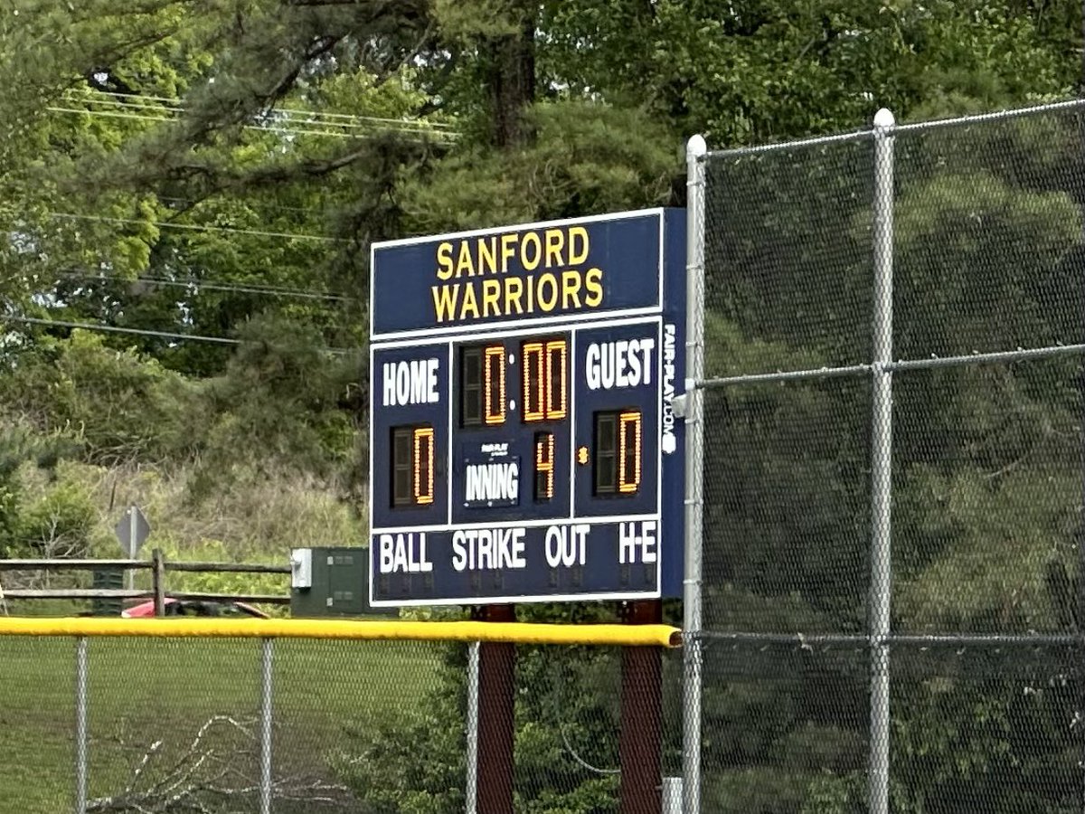 LarryJacobsCHS's tweet image. Heading into the 4th inning Concord and Sanford are tied 0-0 in the first round of the DIAA baseball state tournament