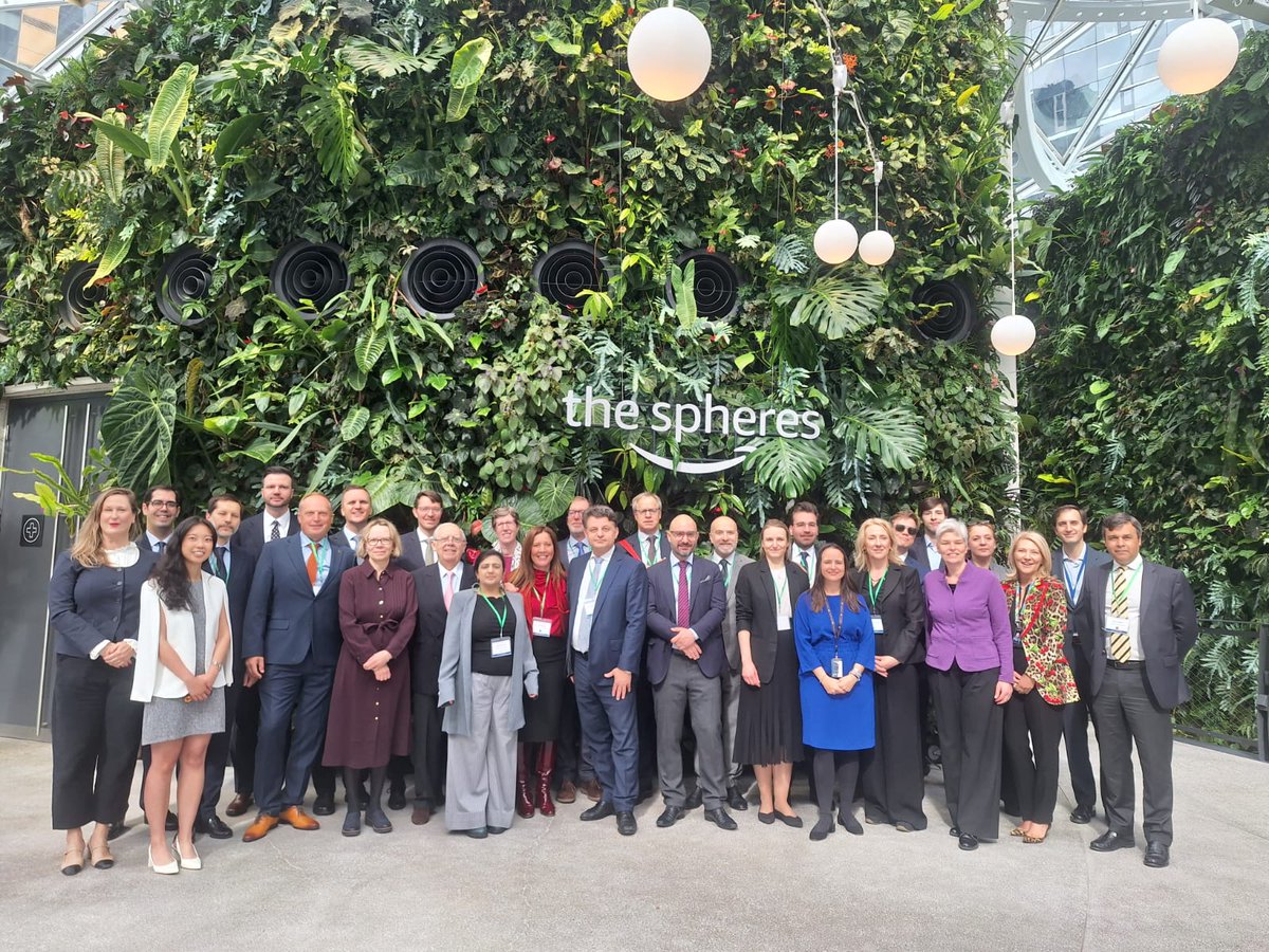 We experienced firsthand the Seattle tech scene. We visited <a href="/Starlink/">Starlink</a>, <a href="/Microsoft/">Microsoft</a>, and <a href="/amazon/">Amazon</a>, companies influential in both 🇪🇺 &amp; 🇺🇸. It was vital that we meet and discuss what the future holds in the areas of trade, investment, tech, innovation, AI, cybersecurity &amp; more.
