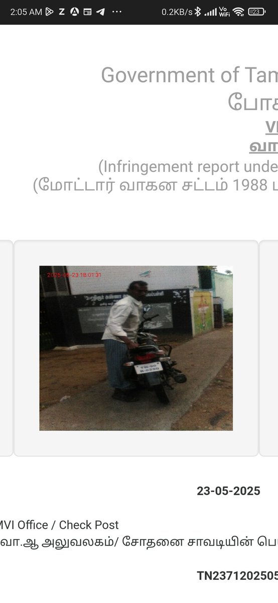 Boo_TechYT's tweet image. Hey @tnpoliceoffl @ChennaiTraffic
someone committed road safety violation
Instead of putting challen to that vehicle you guys put case on my frd father vehicle.
Challen no - TN237120250523180122
Vehicle no - TN30 B0250 (frd father bike)
TN90 B0250 is in the photo