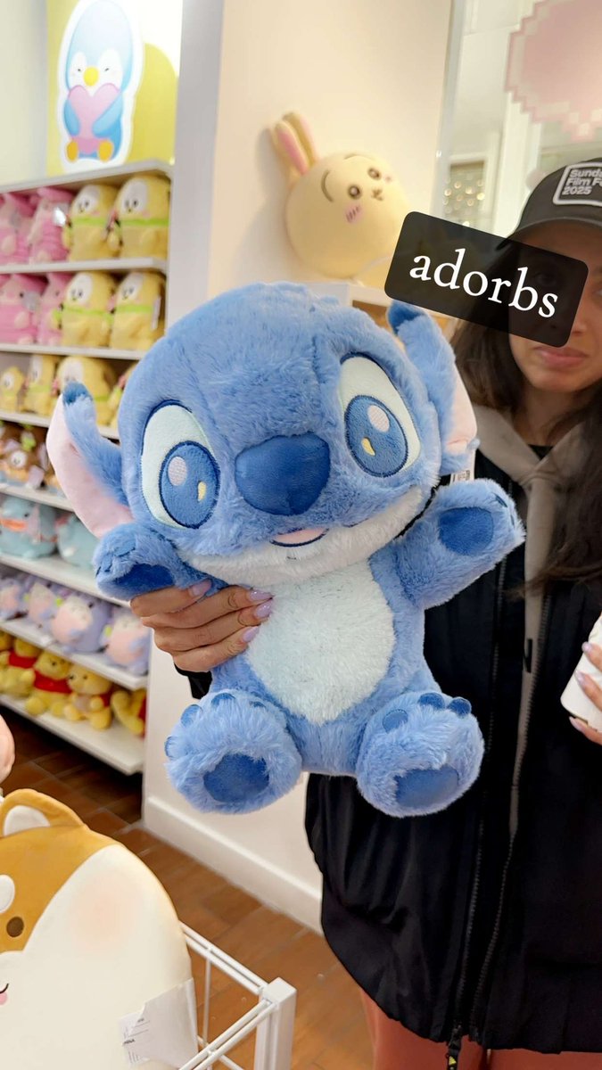This guy’s setting records at the box office this weekend!

#LiloandStitch #MemorialDayWeekend