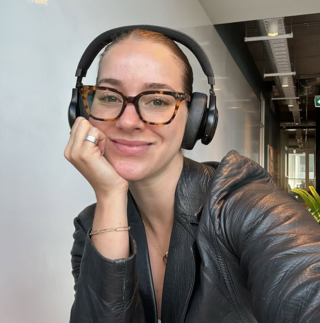 I just want to make you smile,🤭 hopefully this make your day⛅💌