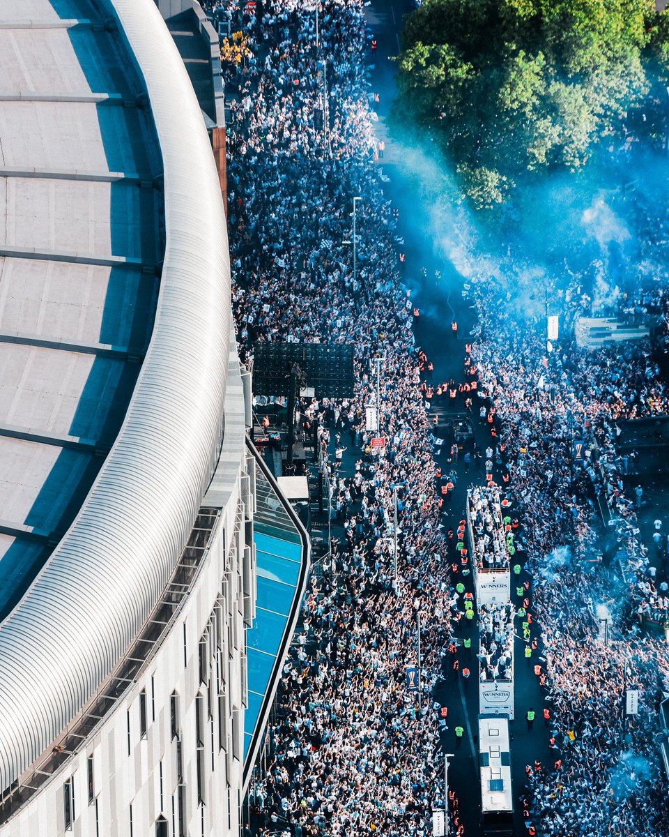 HLTCO's tweet image. I often see people on here from outside the football bubble bemoaning the fact that so many millions of people are obsessed with the game when there are “more important things” going on but without the release that football offers, so many would feel utterly lost and hopeless.…