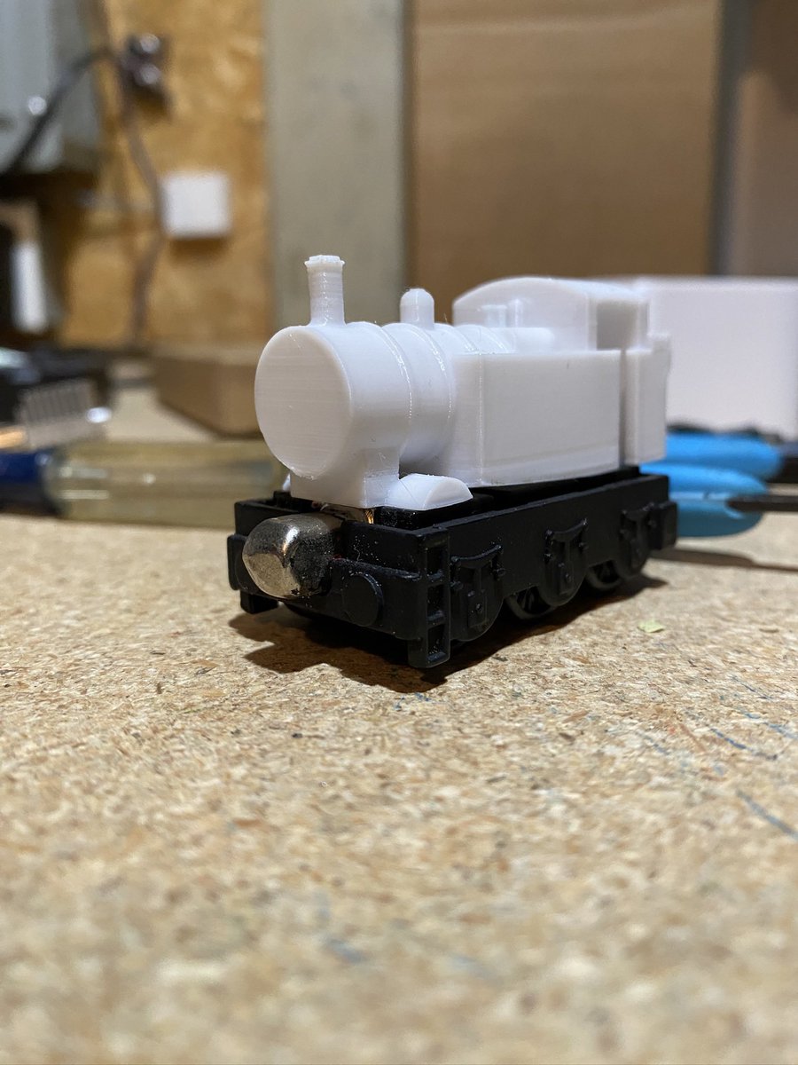 CGS55_'s tweet image. having big brain thoughts on a chassis to use for the MSR’s Tim. (the body is just a Jinty for an example)