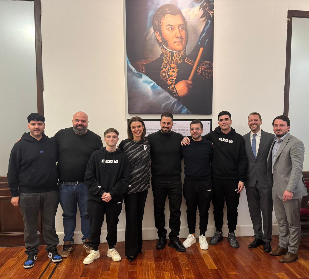 BESTIA Papo MC 🔥🦅 (@papomcarg) on Twitter photo Muchas gracias <a href="/USAmbassadorARG/">Encargada de Negocios Abigail L. Dressel</a> por nuestra reunión de hoy en <a href="/CasaRosada/">Casa Rosada</a> y la ayuda incondicional para que <a href="/bestia_corp/">BESTIA</a> pueda representar a la Argentina en el lugar que se ganó.
#ArgentinaAlMundial Muchas gracias <a href="/USAmbassadorARG/">Encargada de Negocios Abigail L. Dressel</a> por nuestra reunión de hoy en <a href="/CasaRosada/">Casa Rosada</a> y la ayuda incondicional para que <a href="/bestia_corp/">BESTIA</a> pueda representar a la Argentina en el lugar que se ganó.
#ArgentinaAlMundial