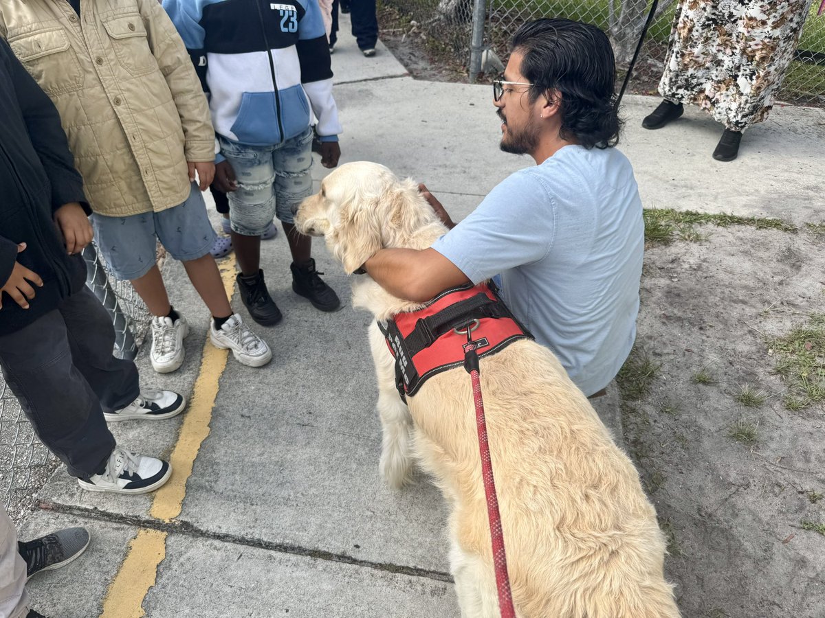 Days like today are one of the reasons I love to do what I do. To see the excitement in the children’s faces when they see and pet Bug is just amazing to watch. Then to listen to them tell me all about their pets and their families and what they like to do would bring a smile to