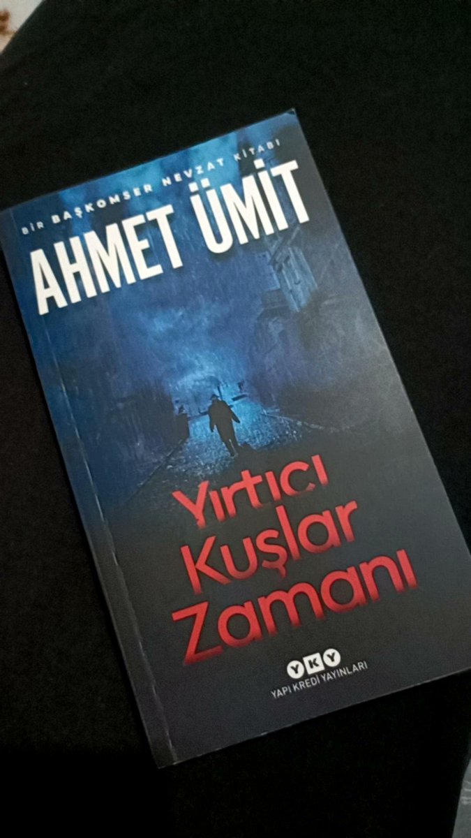 "Bir kere sınırı aşan için artık sınır yoktur."
#AhmetÜmit #YırtıcıKuşlarZamanı
Bir solukta okunan bir kitabın daha sonu..