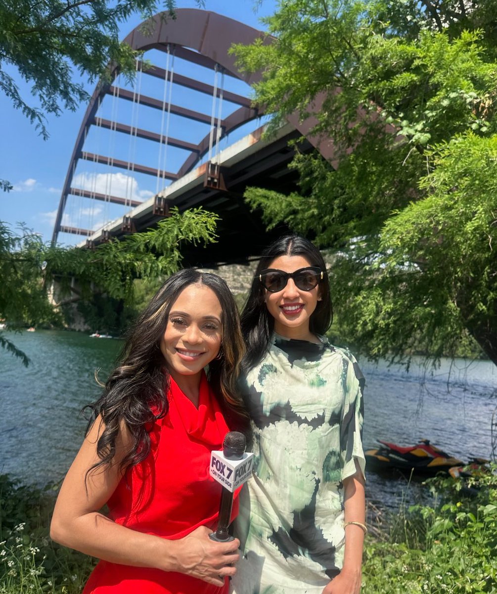 Sampriti Bhattacharyya (@sampritibh) on Twitter photo Tonight 9pm on <a href="/fox7austin/">FOX 7 Austin</a>! While we wait for flying cars, flying boats are here and they are on Lake Austin!🌊 Tonight 9pm on <a href="/fox7austin/">FOX 7 Austin</a>! While we wait for flying cars, flying boats are here and they are on Lake Austin!🌊