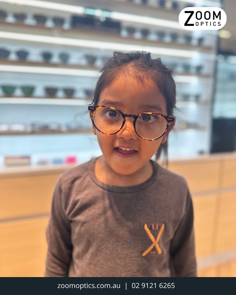 zoom_optics_au's tweet image. Zoom Optics provides gentle, expert eye exams for kids—because clear vision starts young.

Book an eye test: zoomoptics.com.au/book/

#KidsEyeCare #ZoomOpticsSydney  #PaediatricOptometry #SeeInStyle #EyewearExperts  #sydney #sydneyoptometrist