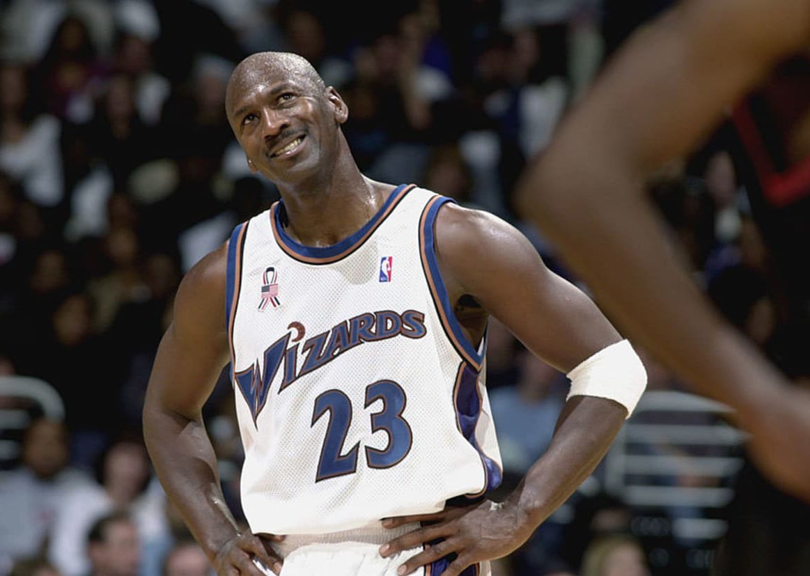 All NBA selection at 40 years old 

1 -LeBron James 
0 -Michael Jordan 

Levels to this 🔥