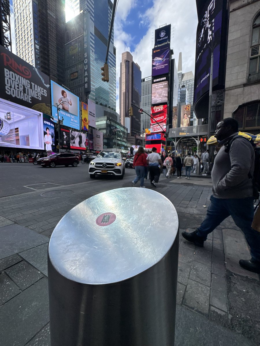 minersdigholes's tweet image. ENTROPY IN TIMES SQUARE.

MINERS EAT FIRST AND THE BIG APPLE FEEDS.