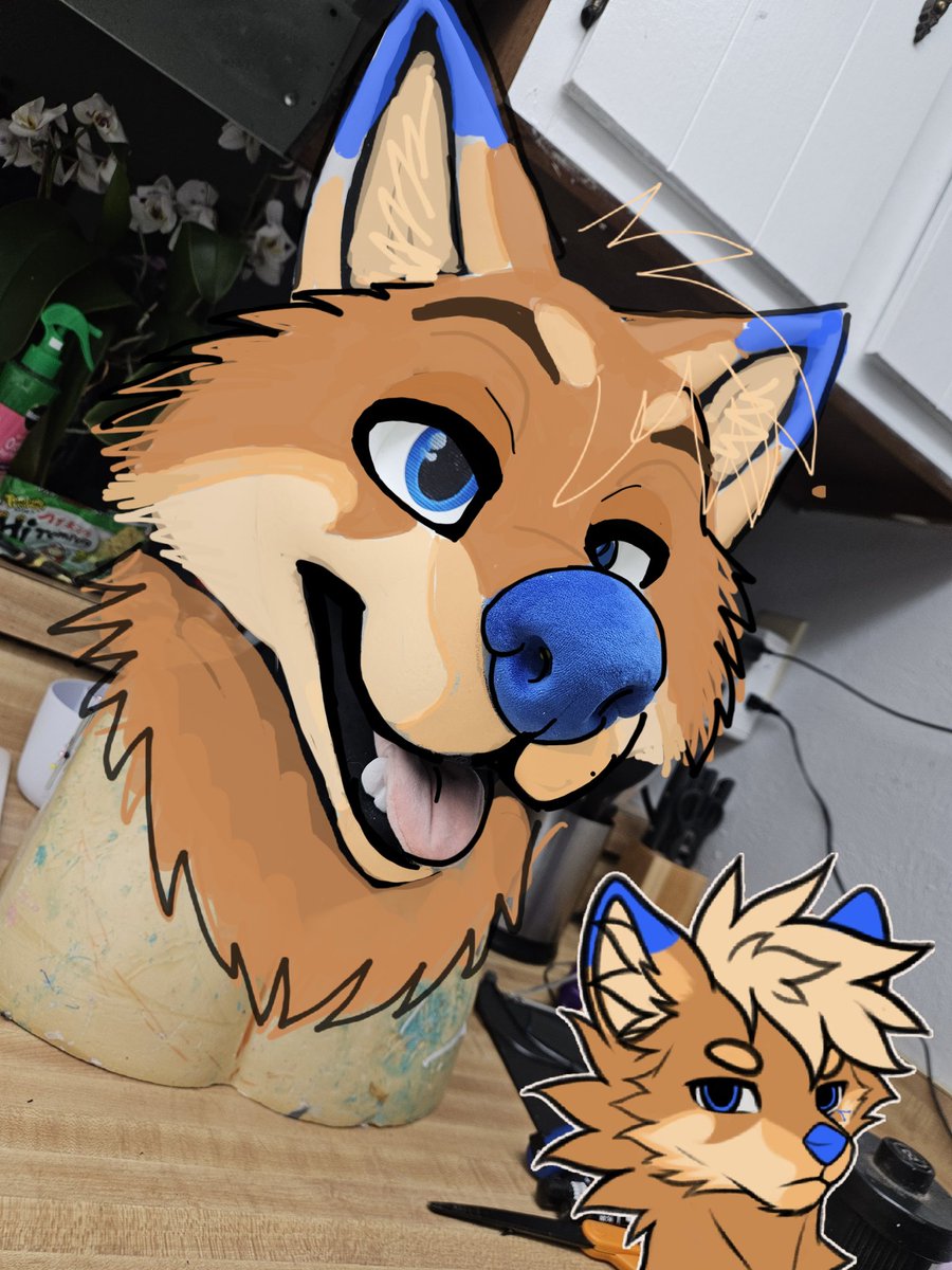 HollydaysInc's tweet image. #FursuitFriday with the one and only @Doggo_Digital ! I also always do a draw over on the base to confirm markings before finalizing to help visualize markings and layout. 🐕🪡🧵
Built on @spiltgrapesoda base
The rest by me!
#fursuitmaker #furry #fursuit
#amIdoingthisright