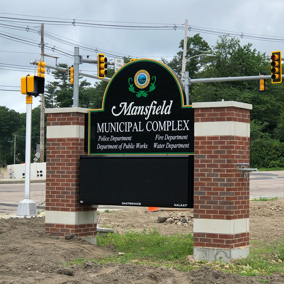 SignaramaCanada's tweet image. Did you know Signarama can help your city building department with new signage? Our pros can help with your signs, from ideation to installation! We're your source for your city's new building signage! #SignaramaCanada #CityPlanning #NewSigns
signarama.ca/ategories/serv…