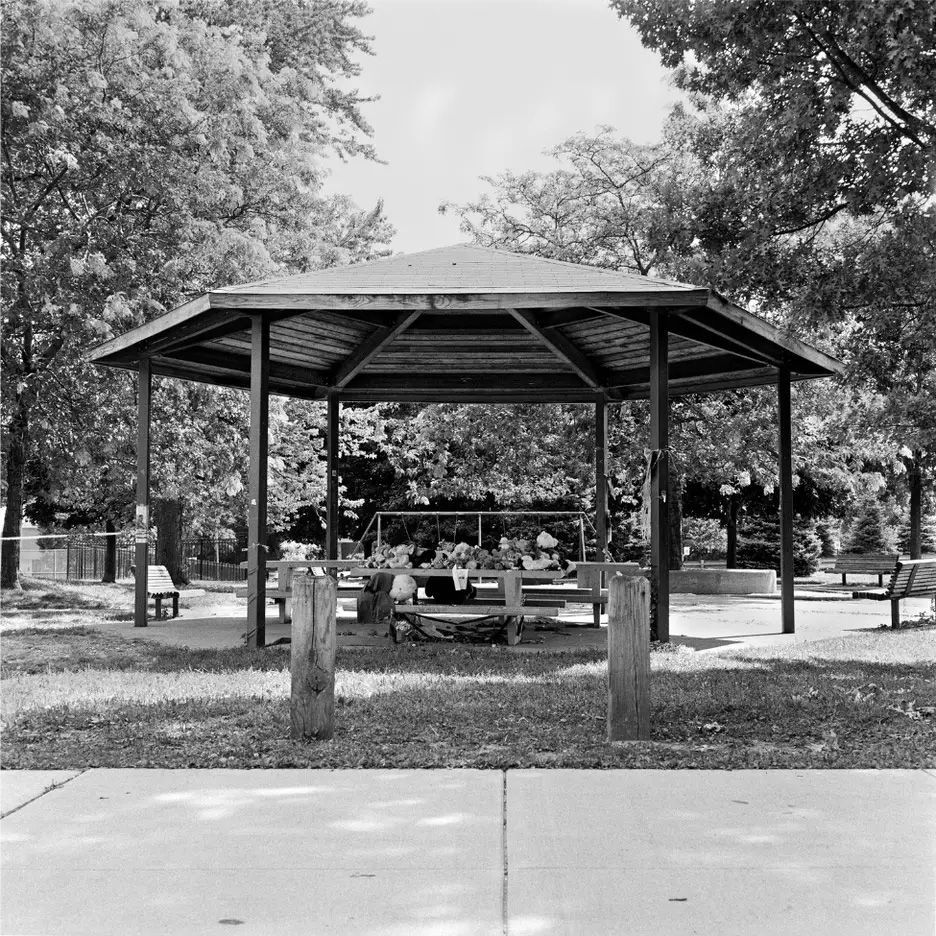 Watkins photography alumna, Alanna Styer, was featured in Time Magazine! Her work appears in “The Artist as Witness in the Era of Black Lives Matter,” highlighting powerful images of racial injustice across the U.S.  Read more: time.com/collections/ge…