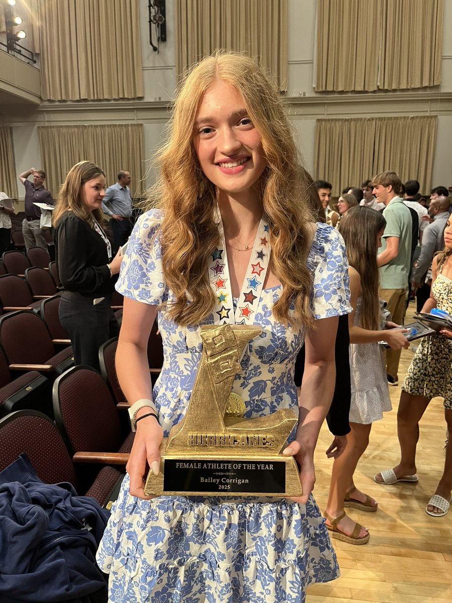 Big congrats to our very own Bailey Corrigan on being named Liberty’s Female Athlete of the Year!!